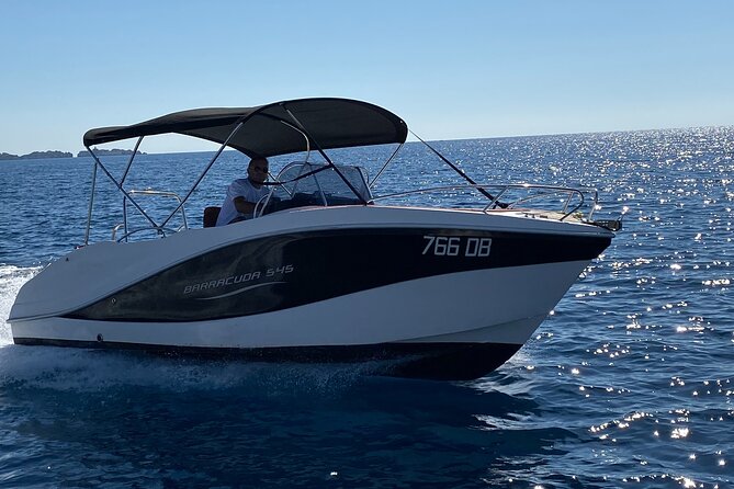 2 hours Elafiti Islands Private Tour by Barracuda 545 - What the skipper adds to the ride