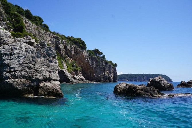 4h / 6h / 8h Elaphite Islands Tour with 6.5m/21FT SunDeck Boat - Sunj Beach is the sandy change of pace