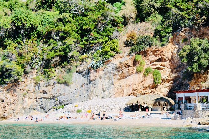 50-minute Panoramic Cruise of Dubrovnik with English Audio Guide - The city walls from an unusual angle
