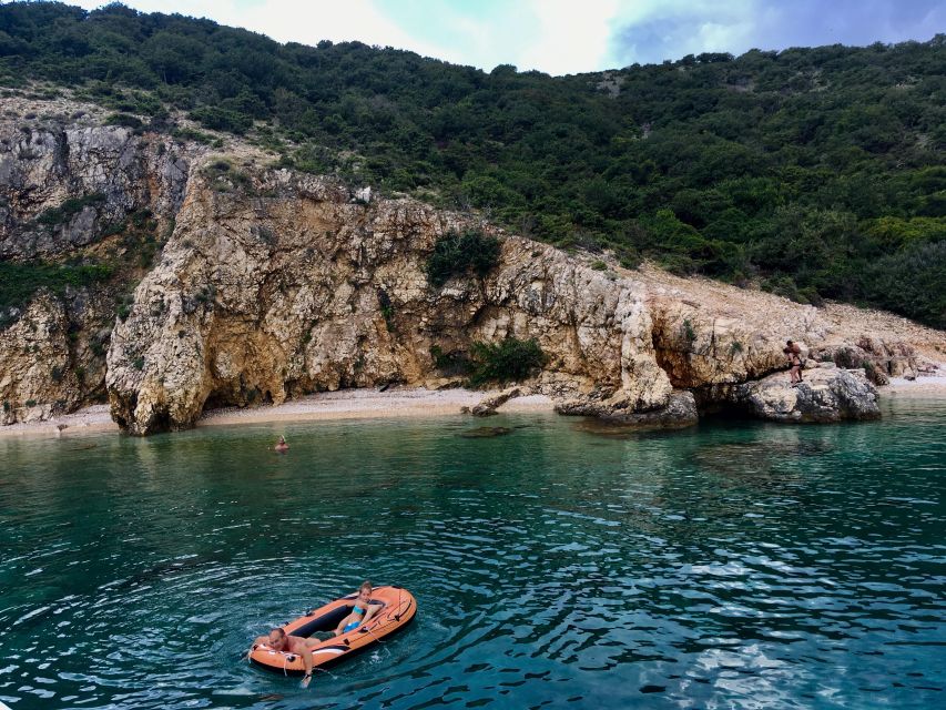 5h Plavnik Island: Swim & Snorkel with Capt. Bobo (Public) - First stops at Plavnik’s small beaches