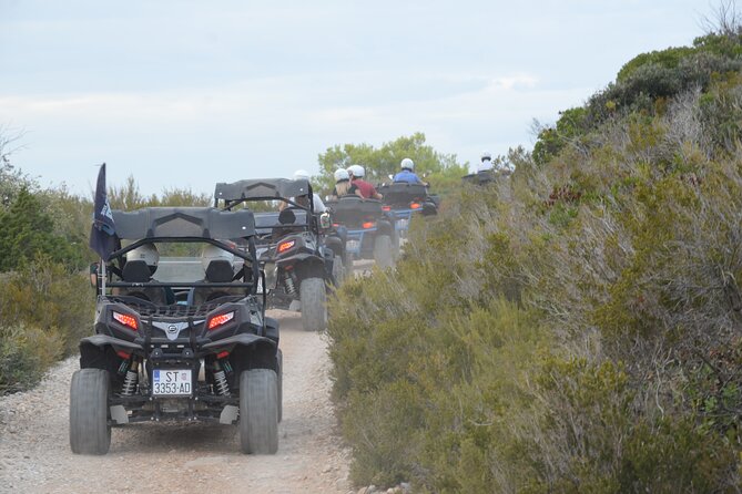 Adrenaline Quad Safari Tour - A short look at Vis Town