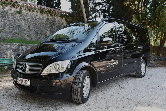 Airport Transfer Dubrovnik Town to Herceg Novi / Portonovi - Arriving in Herceg Novi or Portonovi
