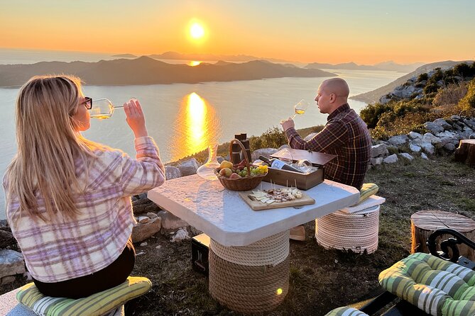 Authentic private viewpoint wine&dine tour - Why this private Dubrovnik outing works so well