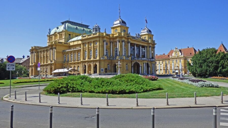 Best of Zagreb Walking Tour - Ban Jelačić Square and Zagreb’s city story