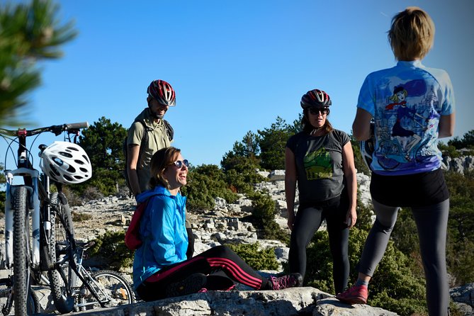 Biking Vidova - Skrip & museum of olive oil - Splitska - Postira - From inland roads to Splitska and Postira