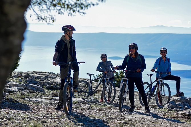 Biking Vidova - Skrip & museum of olive oil - Splitska - Postira - Who should choose this bicycle tour?