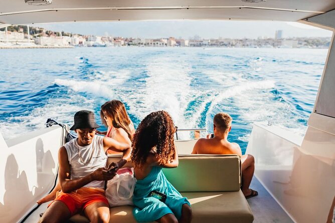 Blue Cave and Hvar 5 Islands full-day Speedboat Tour from Split - Komiža gives the day a human scale