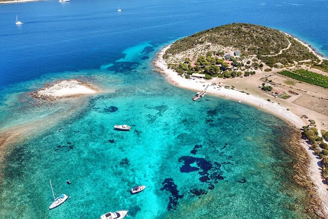 Blue Cave and Hvar Boat Tour: Small-Group from Split or Brac - Stiniva Cove: beautiful, but brief