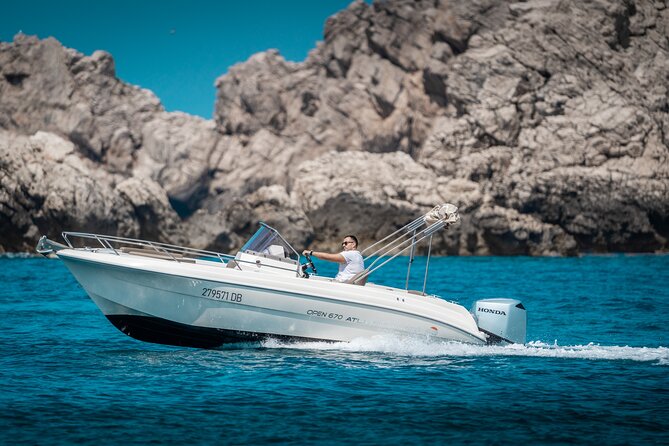 BLUE CAVE & ELAPHITI ISLANDS 4 HOURS ALL INCLUSIVE boat tour - Lunch at Obala, if you want it