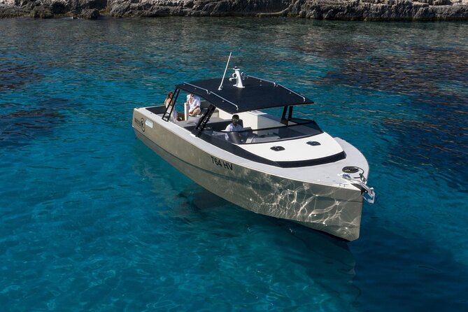 Blue cave group tour with swimming and snorkelling from Hvar - Budikovac and the Blue Lagoon are built for swimming