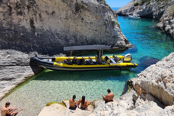 Blue cave & Hvar, 5 islands speed boat tour with unique boats from Split - Stiniva Cove from the water