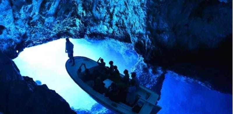 Blue Cave & Island-Hopping Tour with Snorkeling from Split - Budikovac Blue Lagoon: the main water break