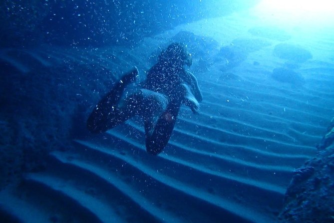 BLUE CAVE private speedboat tour with drinks - Drinks, music, and the private-boat feel