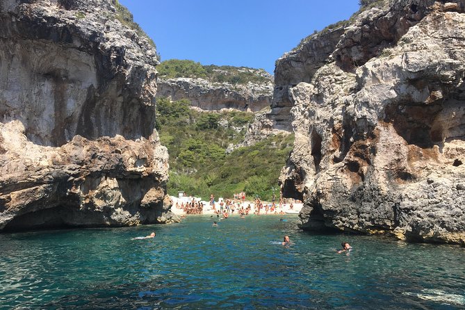 Blue cave private tour from Hvar - What the private boat setup adds