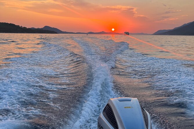 Blue cave tour with a speedboat-small group - Who will enjoy this tour most?