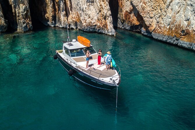 Blue & Green cave tour with yacht from town Hvar - Biševo and the Blue Cave
