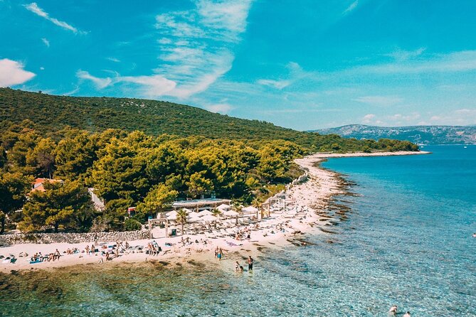 Blue Lagoon & Šolta Island from Trogir LUNCH & DRINKS INCLUDED - Lunch beneath the pine trees
