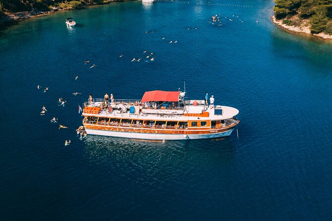 Blue Lagoon & Šolta Island from Trogir LUNCH & DRINKS INCLUDED - Krknjaši Bay and the Blue Lagoon