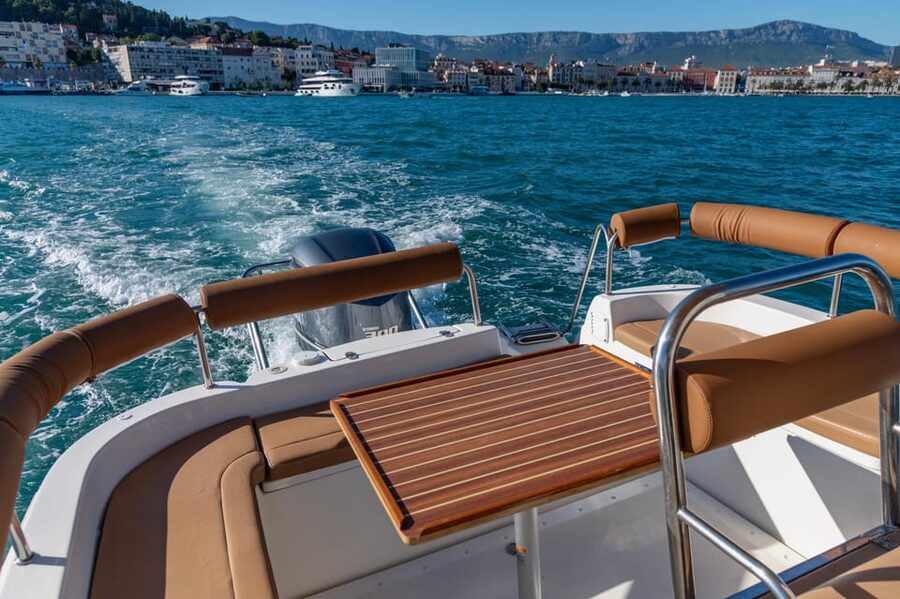 Blue Lagoon & Šolta Small-Group Boat Tour from Split - Maslinica on Šolta, the village break