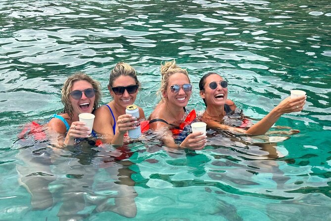 Blue Lagoon Tour from Split with Bottled Water and Wine Included - Guides make a real difference