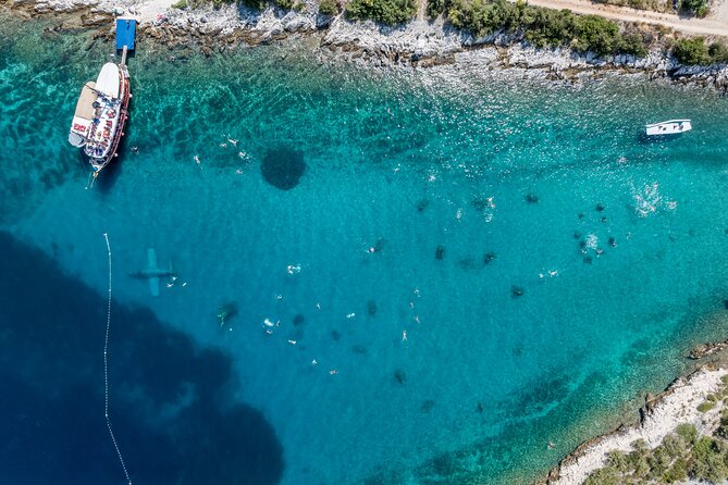 Blue Lagoon & Underwater Museum from Split with Lunch & Drinks - The underwater museum is worth saving your mask for