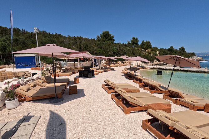Blue Lagoon & Underwater Museum from Split with Lunch & Drinks - Lunch, drinks, and what you actually get