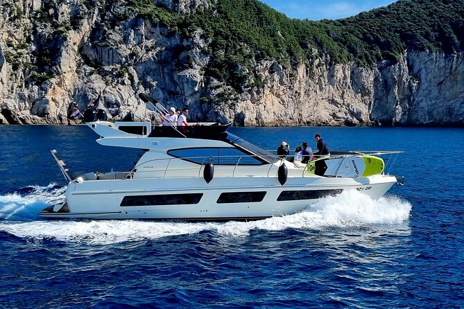 Boat discovery: private one-day Korčula adventure - What is included on the boat