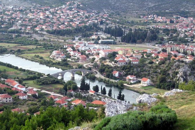 Bosnia Food and Wine Experience Tour - From Dubrovnik - Two family wineries with a local touch