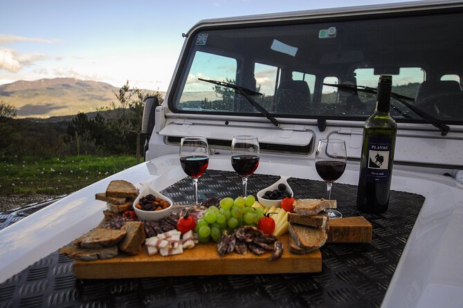 Central Istria Gastro and Off Road Half-Day Private Guided Tour - Hum and the smallest-city claim