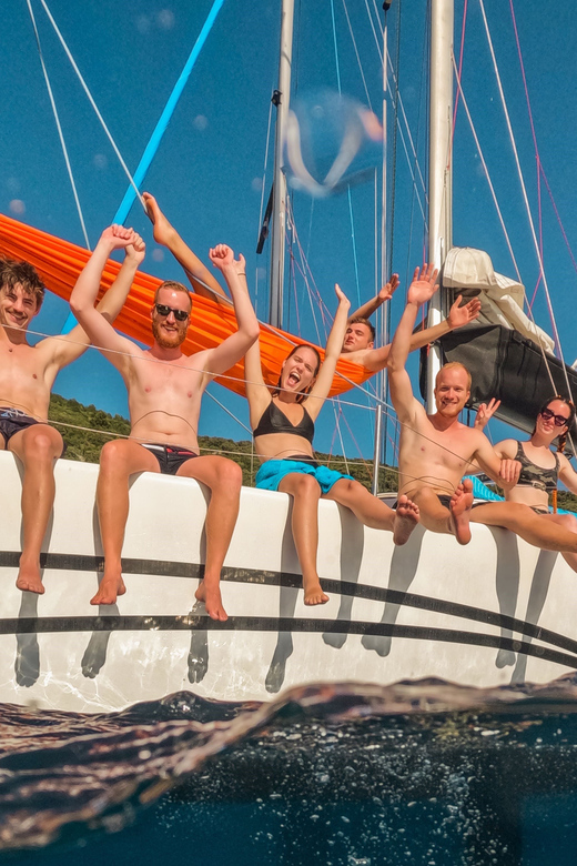 Cres: Sailing Experience Day-Trip - Grabrovica and the silver lagoon