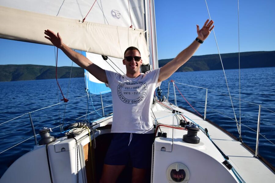 Cres: Sailing Experience Day-Trip - Learning to sail without turning the day into a lesson