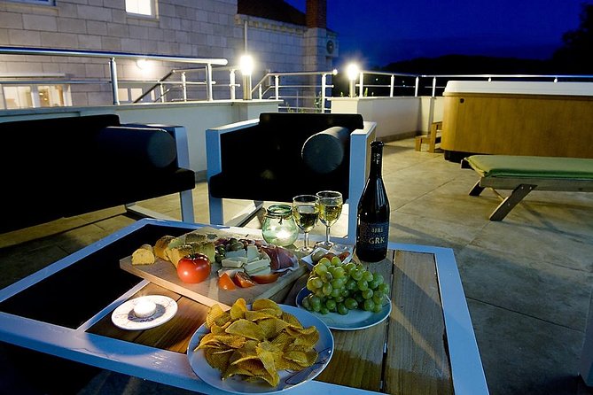 Croatia Luxury Villa and Yacht Combo Package on Korcula Island - Day six: Hvar Old Town and an evening on Korčula