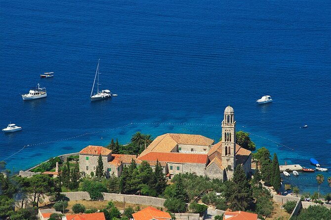Dalmatian route - Panoramic flight over Brač, Hvar, Šolta & Split from Brač - Crossing to Šolta’s cliffs and fishing bays