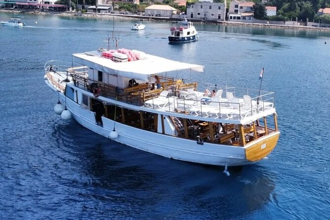 Dubrovnik: 3 Islands Fun Day Trip by Boat (Host: EN,FR,ES) - Key things to know before booking