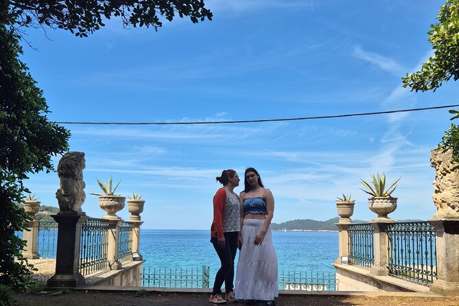 Dubrovnik: 3 Islands Fun Day Trip by Boat (Host: EN,FR,ES) - Koločep is the best stop for water time