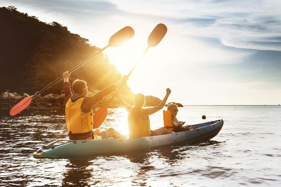 Dubrovnik: Afternoon Kayaking and Snorkeling Tour - Why the double kayak matters