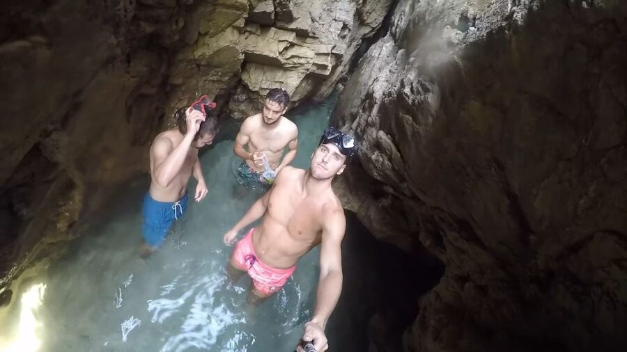 Dubrovnik: All-inclusive Islands and Caves Private Boat Tour - What is included, and what will cost extra