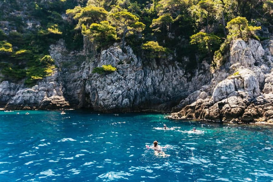 Dubrovnik: Blue Cave and Elafit Small Group Boat Exploration - What $70 buys you on the Adriatic