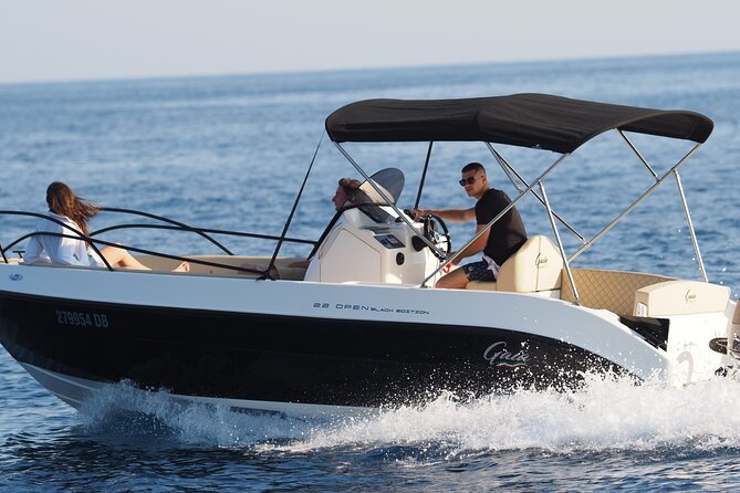 Dubrovnik:Blue cave and sandy beach Sunj with a private speedboat - Captain Ivan and the value of a private skipper