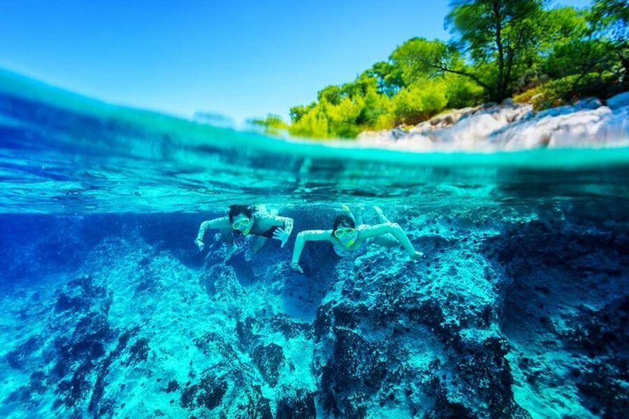 Dubrovnik: Blue Cave & Sunj Beach Boat Tour with Drinks - Timing, group size, and the speedboat ride