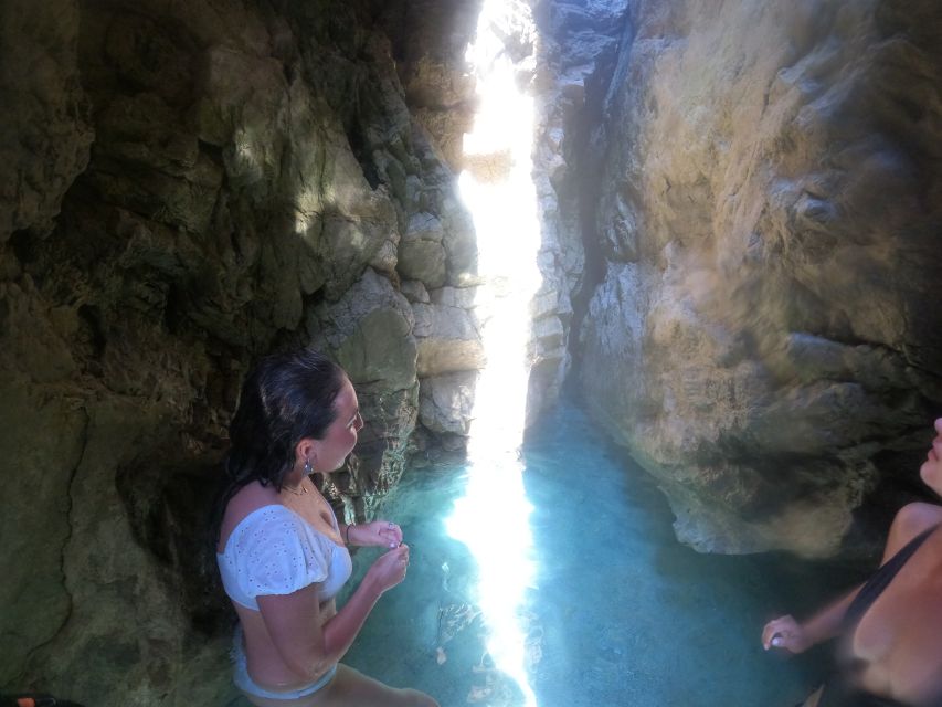 Dubrovnik: Blue & Green Caves Private Boat Tour with Drinks - Sunj Beach on Lopud