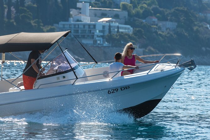 Dubrovnik boat mixed fun tour - Šipan and the small port of Suđurađ