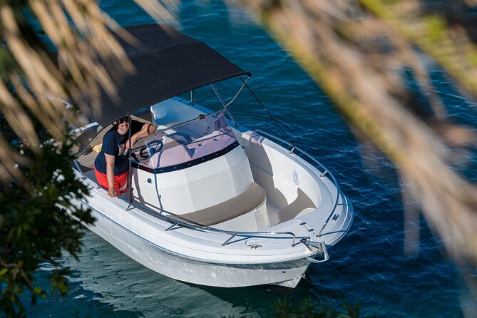 Dubrovnik boat mixed fun tour - Why the private group of four changes the experience