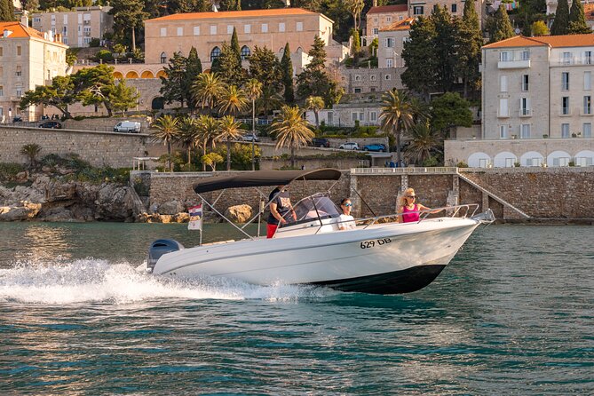 Dubrovnik boat mixed fun tour - Morning fishing with Captain Srdan