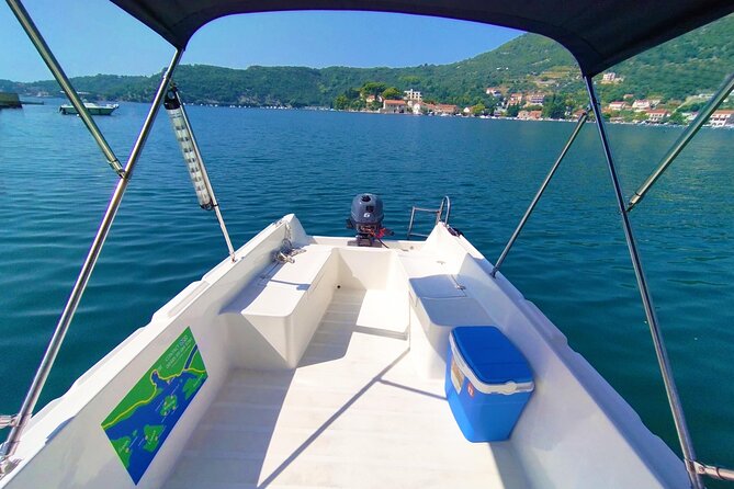 Dubrovnik Boat Rental without License - Safety without a skipper