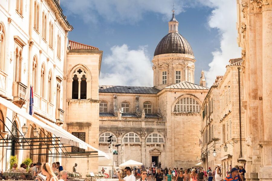 Dubrovnik: Cable Car, Walking Tour and City Walls Combo - Decide carefully about the City Walls option