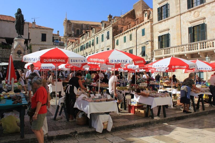 Dubrovnik: Cable Car, Walking Tour and City Walls Combo - My verdict: book it for orientation and local insight