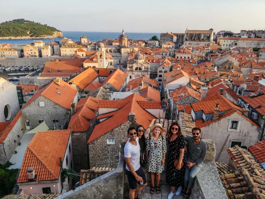 Dubrovnik:City Walls & Old Town 2 in 1 Walking Tour - What the private format adds