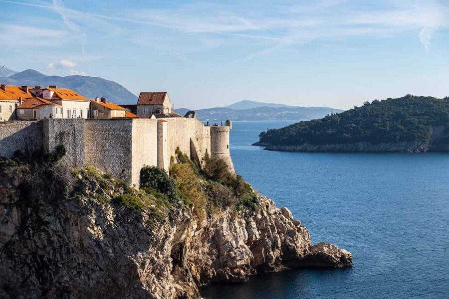 Dubrovnik: City Walls, Old Town Walking Tour & Adriatic View - Best timing, group size, and practical comfort