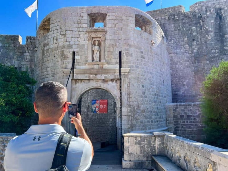 Dubrovnik: City Walls, Old Town Walking Tour & Adriatic View - How the price compares with the experience